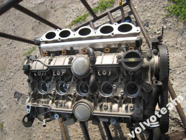 Двигатель VOLVO 2.4B V50 C70 S40 C30 2008г. B5244S