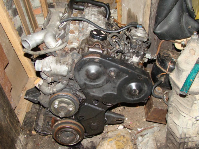 Двигатель Renault 25 2, 1 TD x 2 sztuki