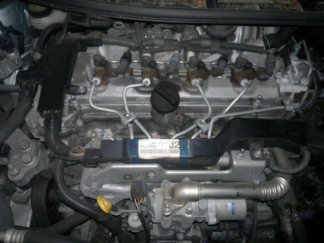 TOYOTA AURIS 06-12R 2, 2 D4D 2AD FHV двигатель