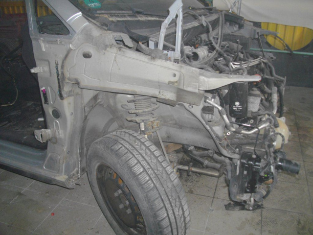 Двигатель 1, 9 d vw touran поврежденный