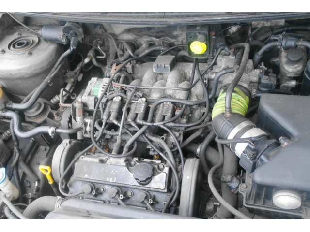 Kia Carnival Sedona 2.5 V6 двигатель 10 % исправный