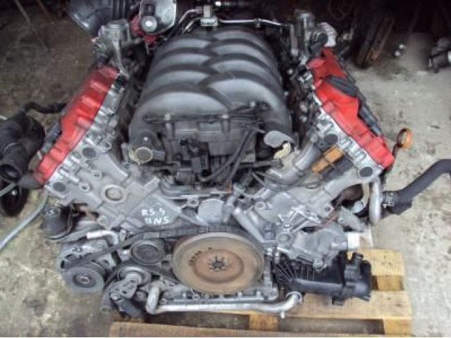 Двигатель AUDI A4 B7 RS4 4.2 FSI 420KM BNS 65tys.