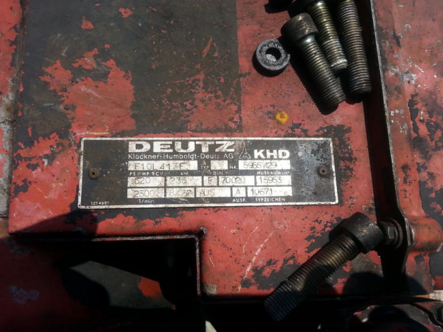 Двигатель deutz v 10 v8
