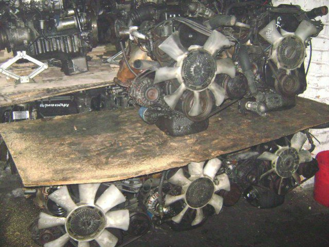 Двигатель HYUNDAI 2.4 8V L4CS H100 H-100 GRACE