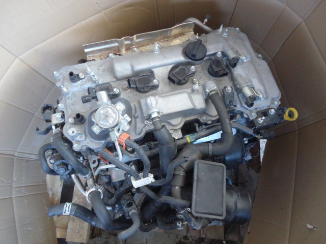 Двигатель голый без навесного оборудования LEXUS IS300H 2013-