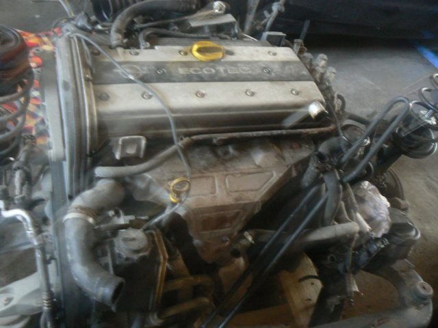 Двигатель opel vectra B X18XE.