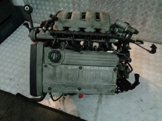 FIAT COUPE 2.0 16V двигатель в сборе Z навесным оборудованием