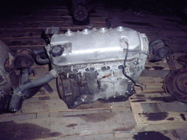 Двигатель Honda Civic coupe 92-95 d15b7