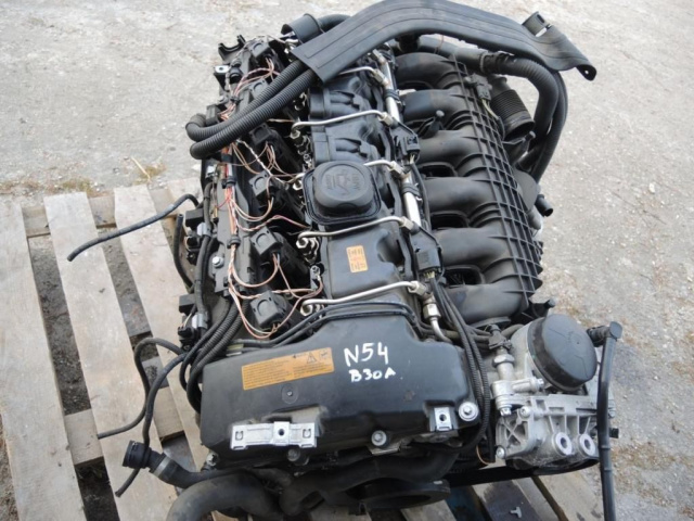 Двигатель в сборе N54B30A N54 BMW E82 135i E90 335i