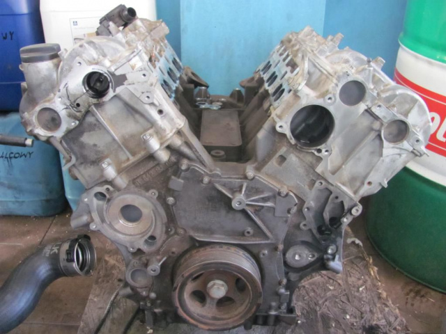 Двигатель MERCEDES OM642 SPRINTER C E S ML GL CLS V