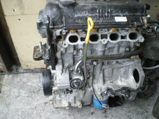 HYUNDAI i20 i30 1.4 16V двигатель G4FA
