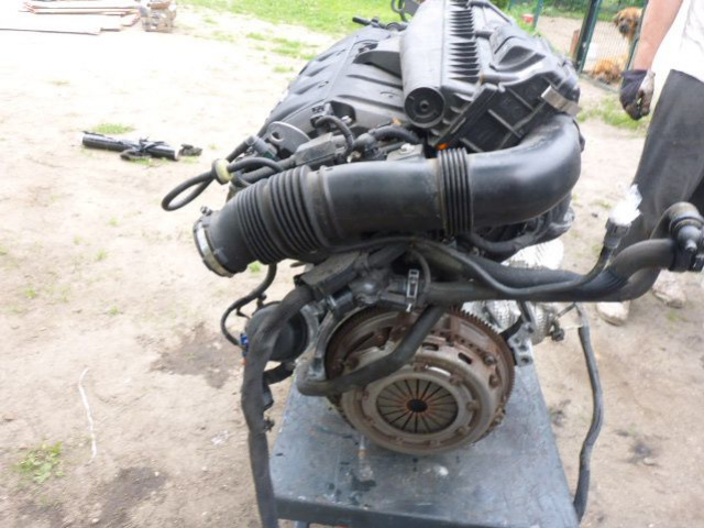 Двигатель 1.4 VTI бензин PEUGEOT 207 308 8FS BMW