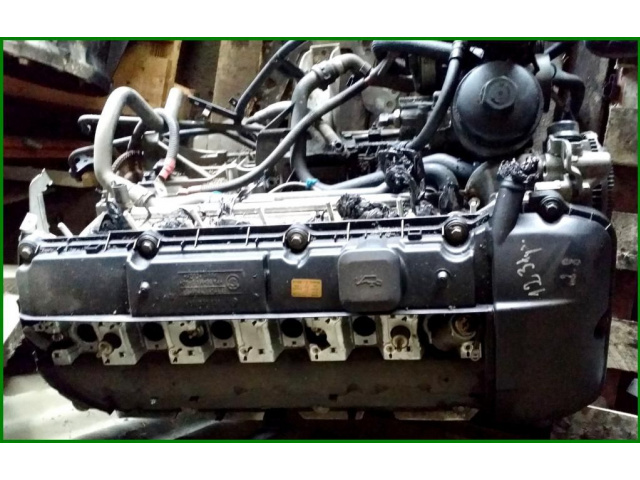 Двигатель голый без навесного оборудования M52B28 BMW E39 e38 e36 528i