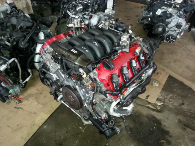 AUDI RS4 двигатель в сборе 4.2 FSI BNS