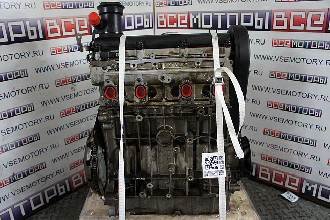 Двигатель вид с боку VW BSE