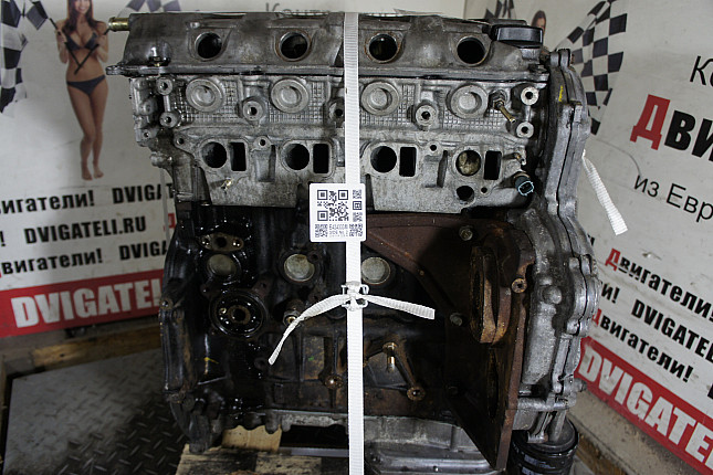 Двигатель вид с боку Nissan YD22DDTi