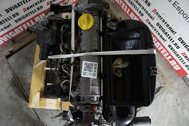 Фотография контрактного двигателя сверху Renault F8Q 632