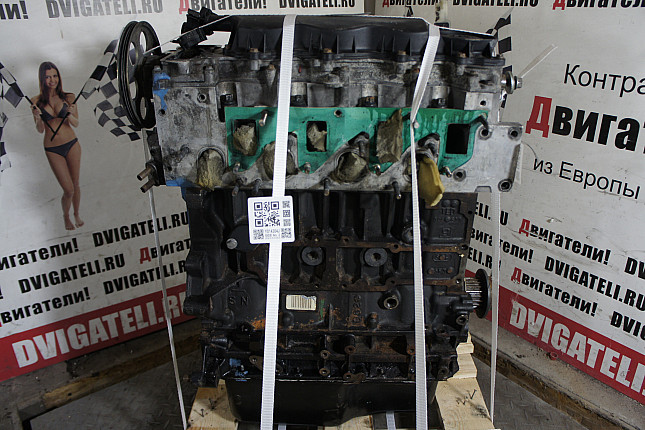 Двигатель вид с боку Citroen THX(TJ5TED)