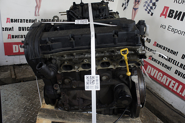 Двигатель вид с боку Chevrolet F16D3