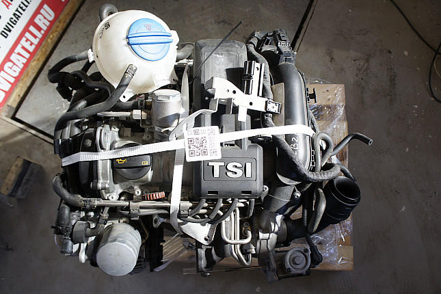 Фотография контрактного двигателя сверху VW CBZB