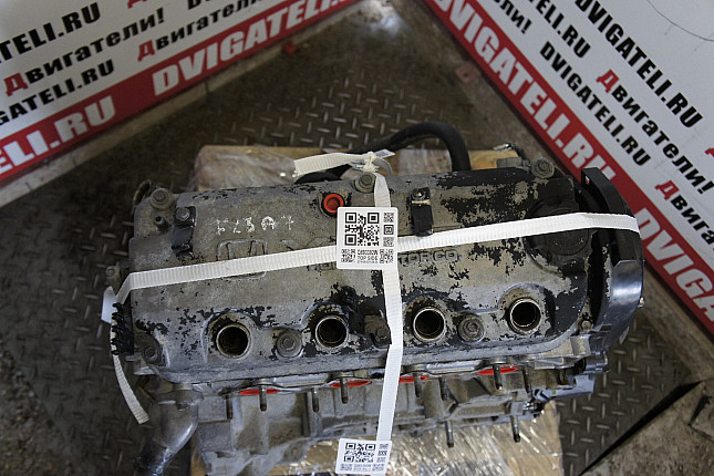 Фотография контрактного двигателя сверху Honda F23A7