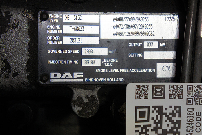 Номер двигателя и фотография площадки DAF XE 315 C