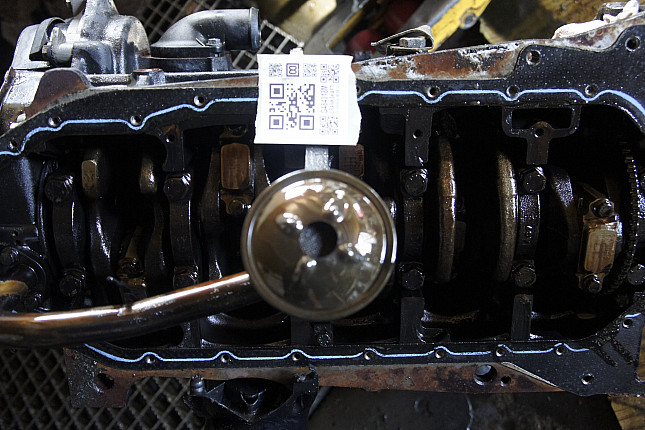 Фотография блока двигателя без поддона (коленвала) VW AET