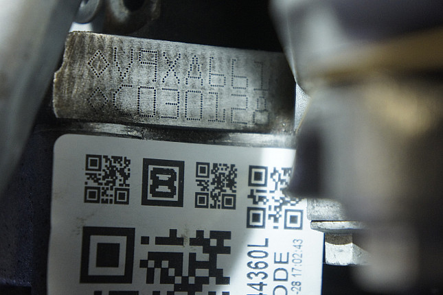 Номер двигателя и фотография площадки Nissan V9X
