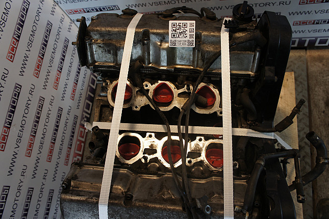Фотография контрактного двигателя сверху OPEL 6VD1