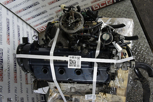 Фотография контрактного двигателя сверху Suzuki G16B 
