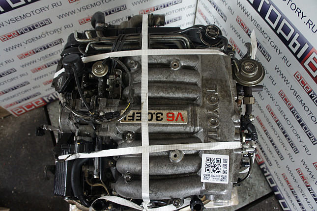 Фотография контрактного двигателя сверху TOYOTA 3VZ-E