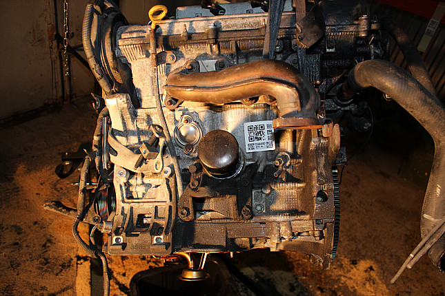 Двигатель вид с боку Lexus 1MZ-FE