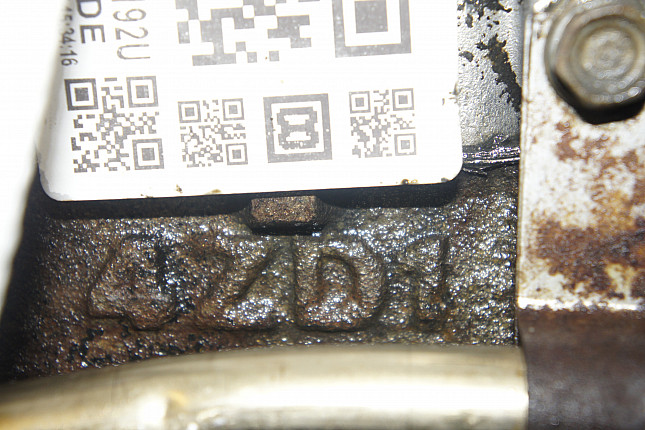Номер двигателя и фотография площадки Isuzu 4ZD1
