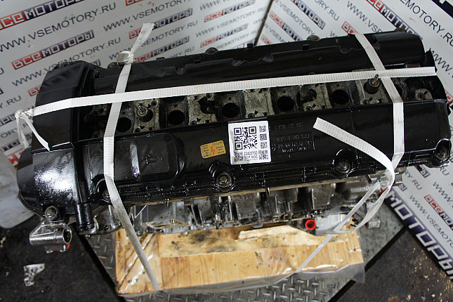 Фотография контрактного двигателя сверху BMW M 52 B 28 (286S1)