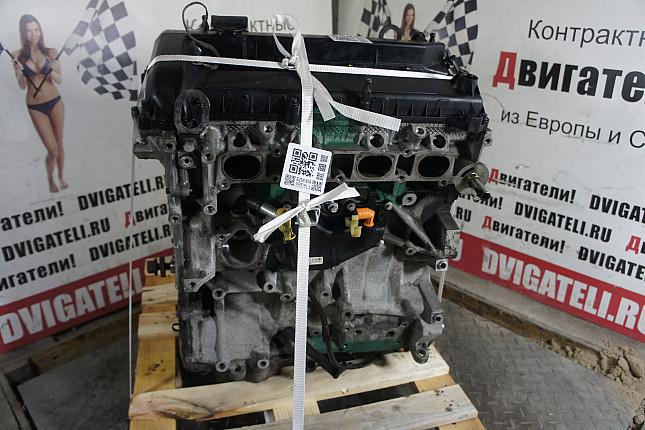 Двигатель вид с боку Volvo B 4184 S11