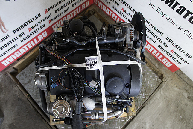 Фотография контрактного двигателя сверху VW ATJ