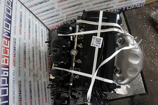 Фотография контрактного двигателя сверху FORD CHBA