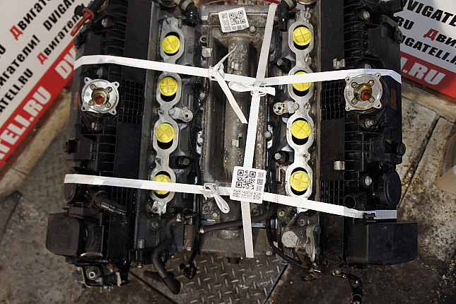 Фотография контрактного двигателя сверху BMW N62 B36