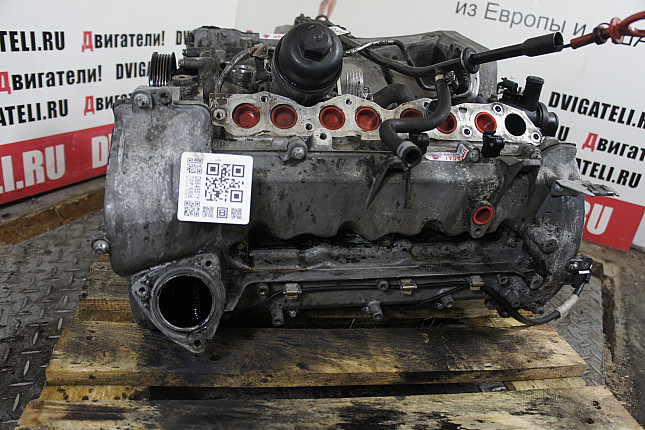 Фотография контрактного двигателя сверху Mercedes OM 668.914