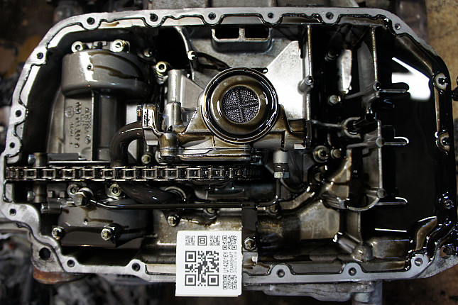 Фотография блока двигателя без поддона (коленвала) AUDI AKE