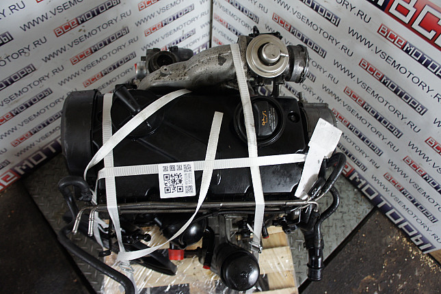 Фотография контрактного двигателя сверху AUDI AVF