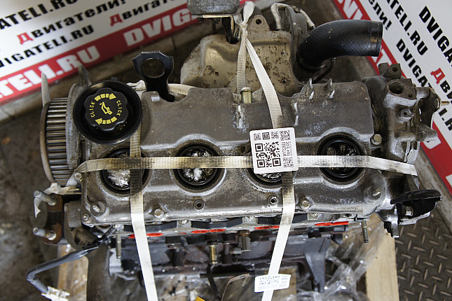 Фотография контрактного двигателя сверху Mazda RF5C
