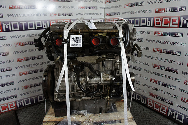 Двигатель вид с боку ALFA ROMEO AR 67105