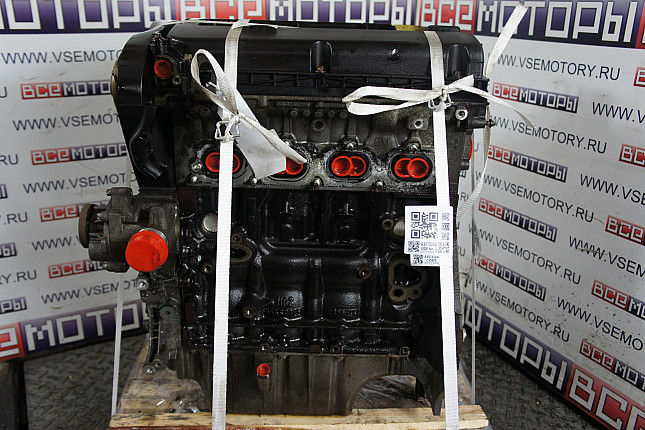 Двигатель вид с боку OPEL Z 16 XER