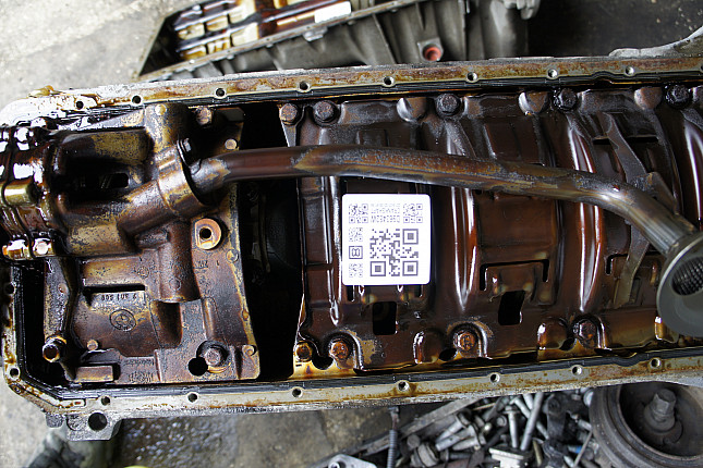 Фотография блока двигателя без поддона (коленвала) BMW M54 B25 (256S5)