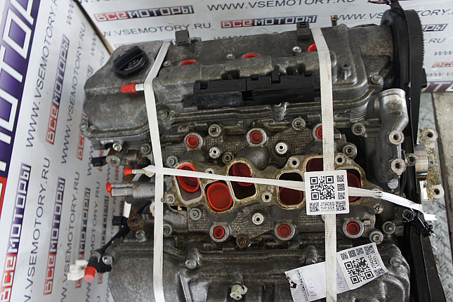 Фотография контрактного двигателя сверху TOYOTA 3MZ-FE